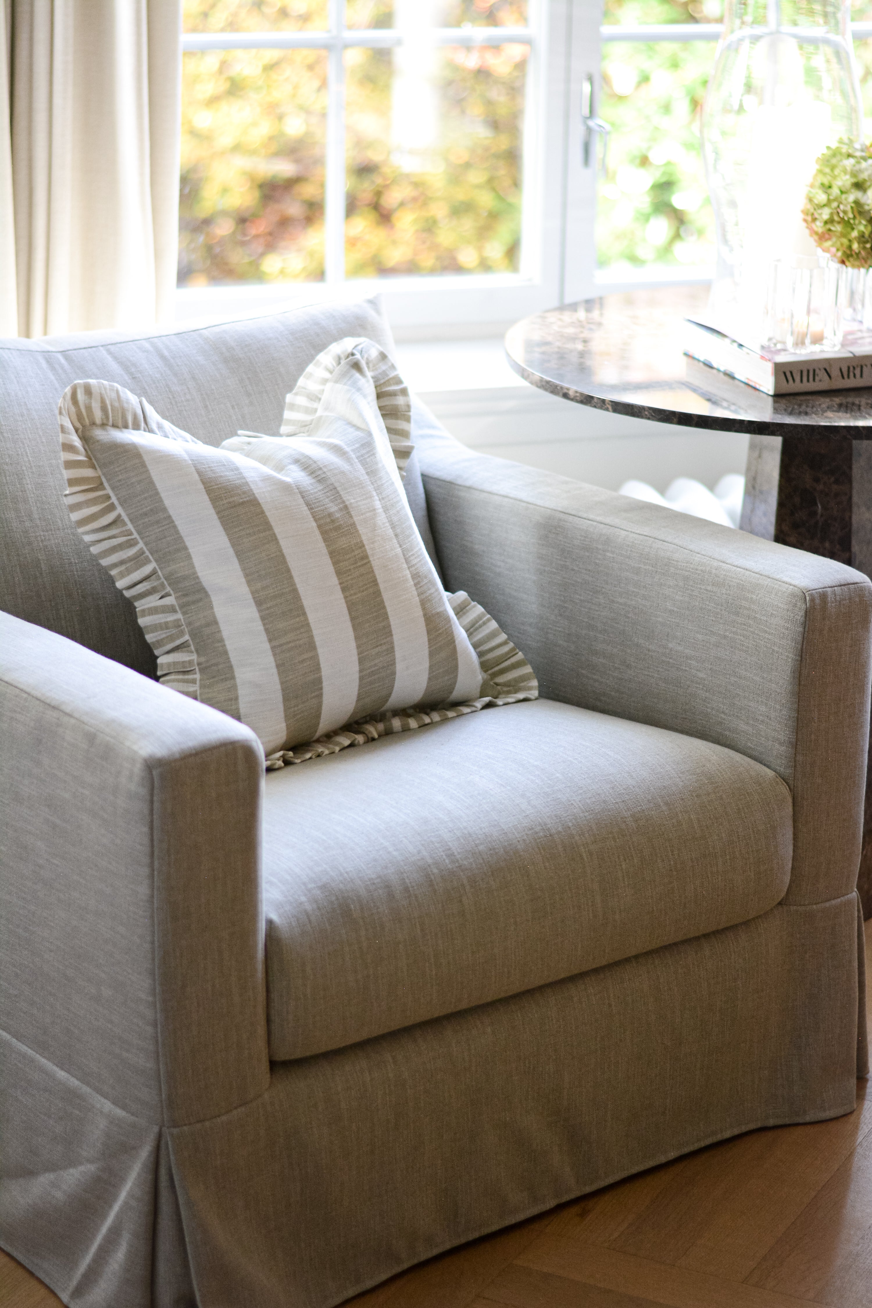 Eden Lounge Chair - True linen