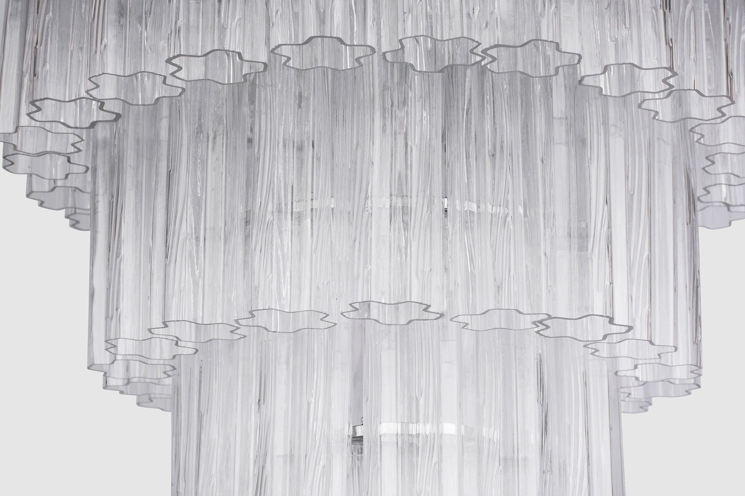 Fontaine Chandelier 4 Layer Black/Clear