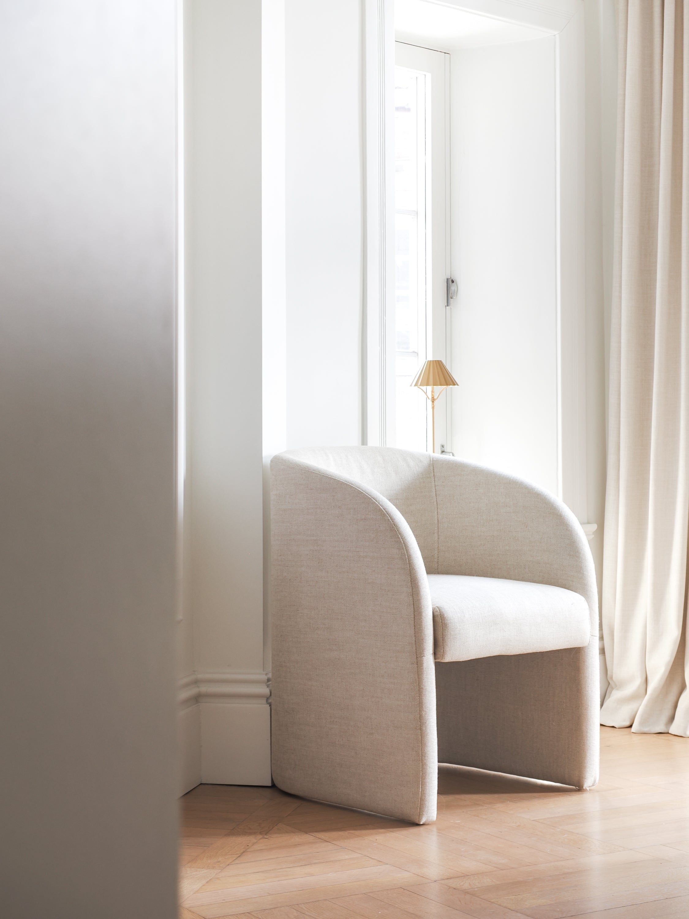 PRE-ORDER Chloè Dining Chair