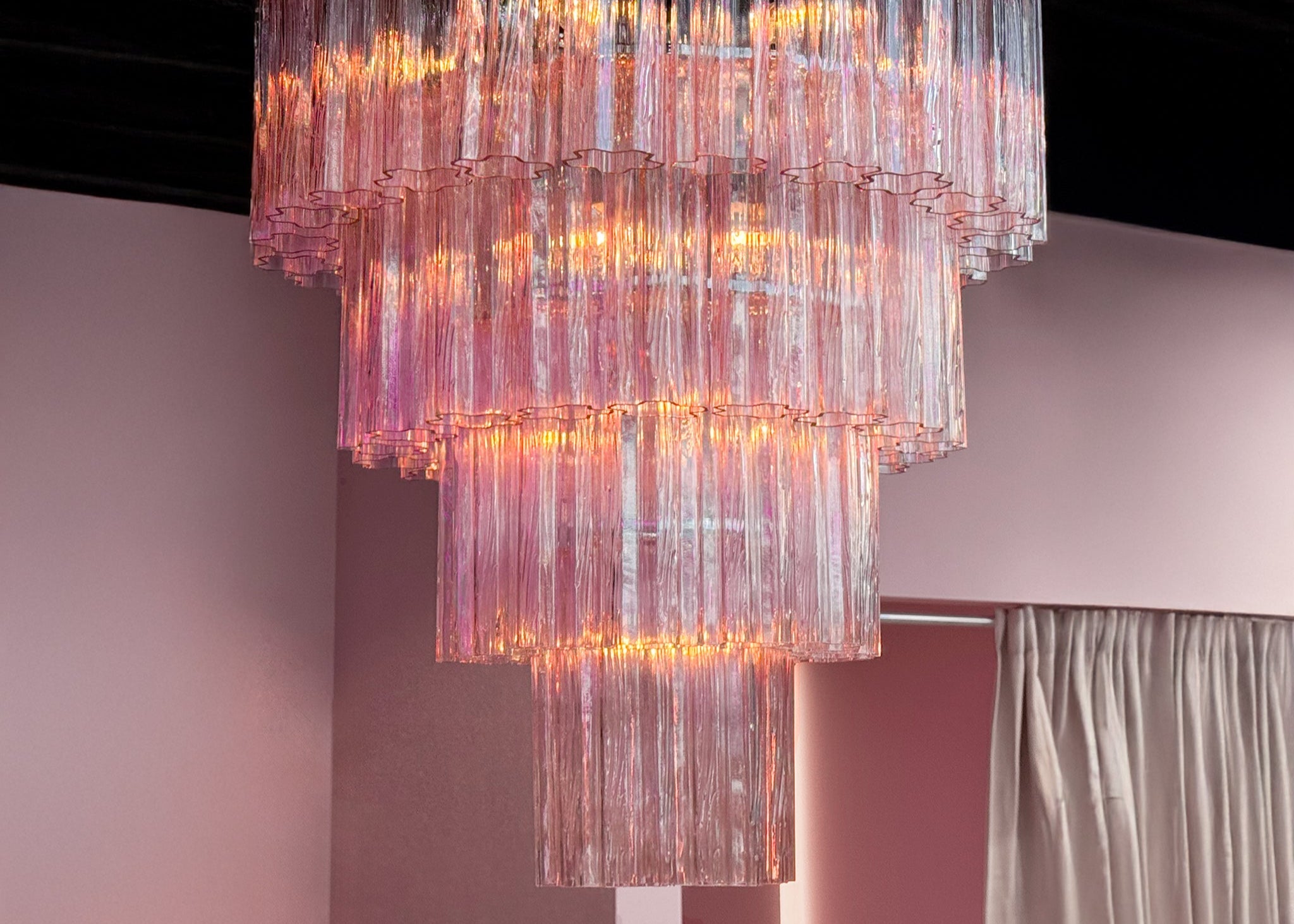 Fontaine Chandelier 4 Layer Pink