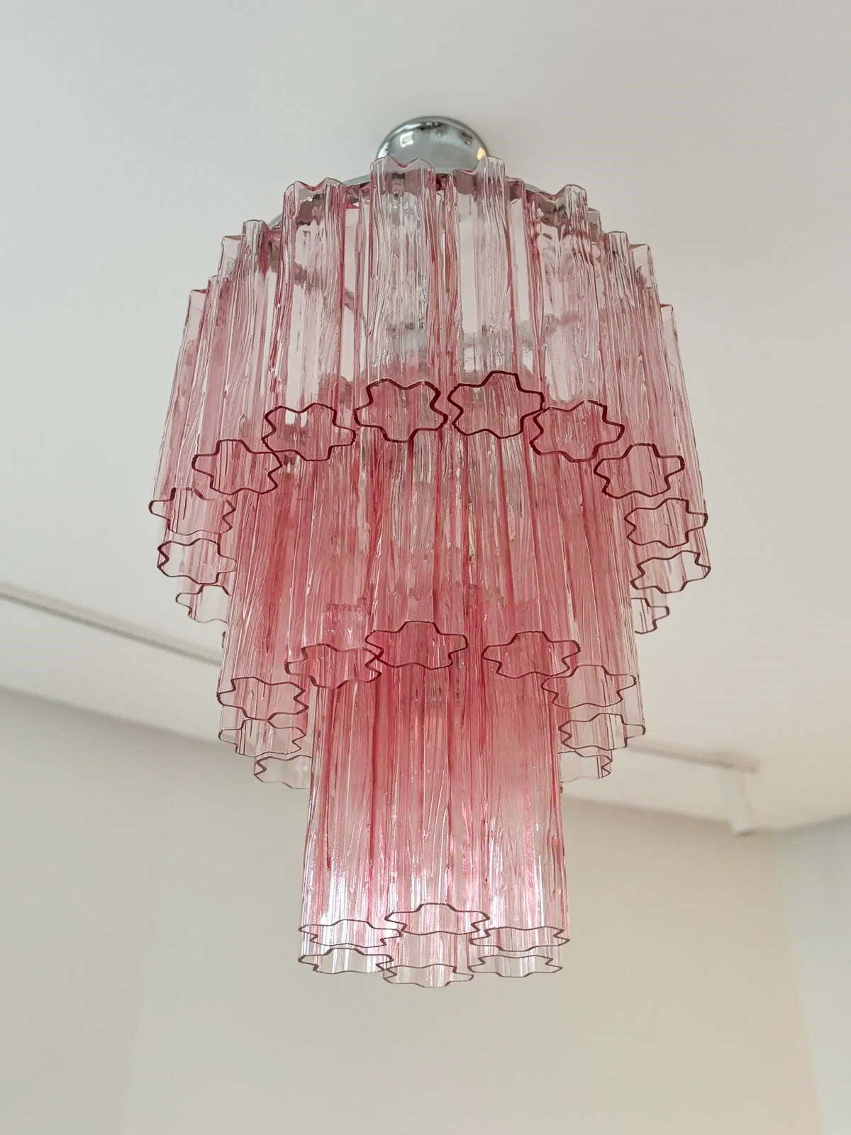 Fontaine Chandelier Pink