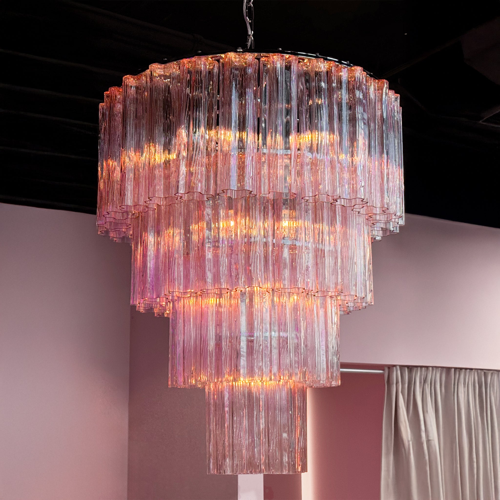 Fontaine Chandelier 3 Layer Pink