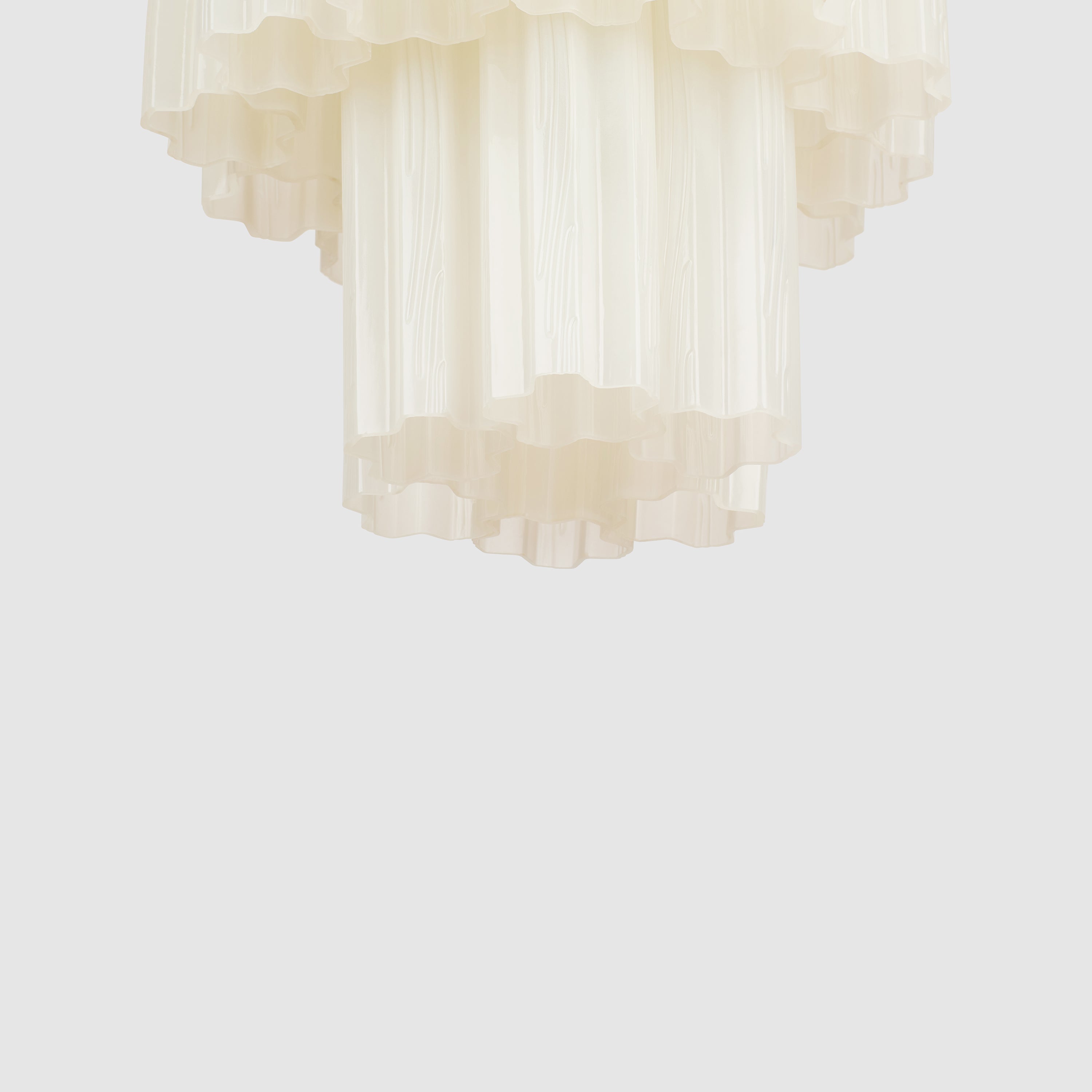 Fontaine Chandelier 4-layer
